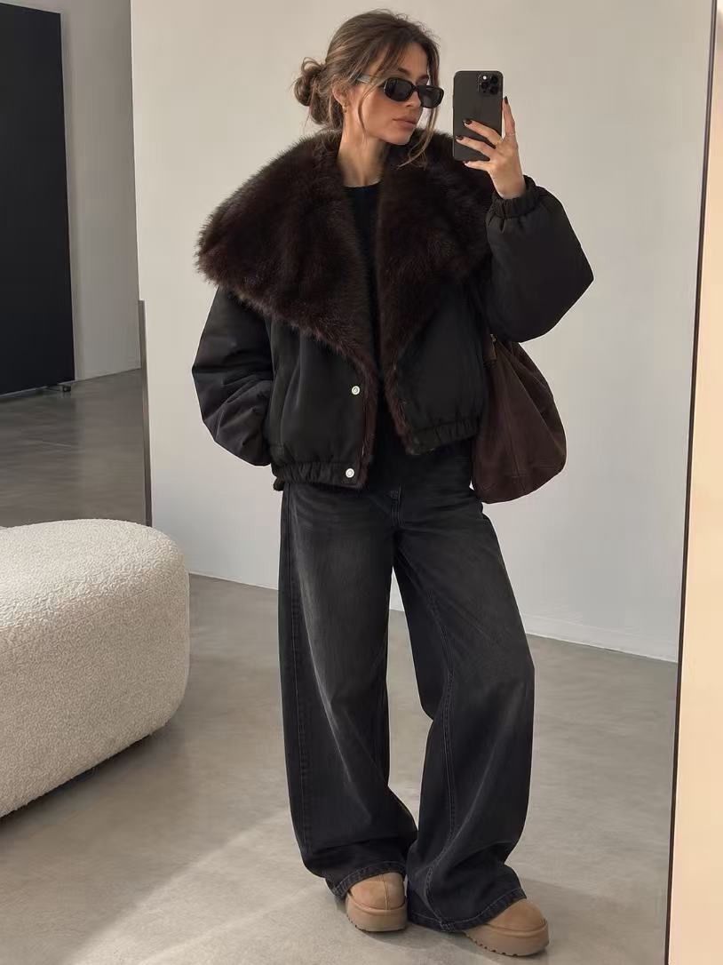 Oversize bunda s kožíškovým límcem