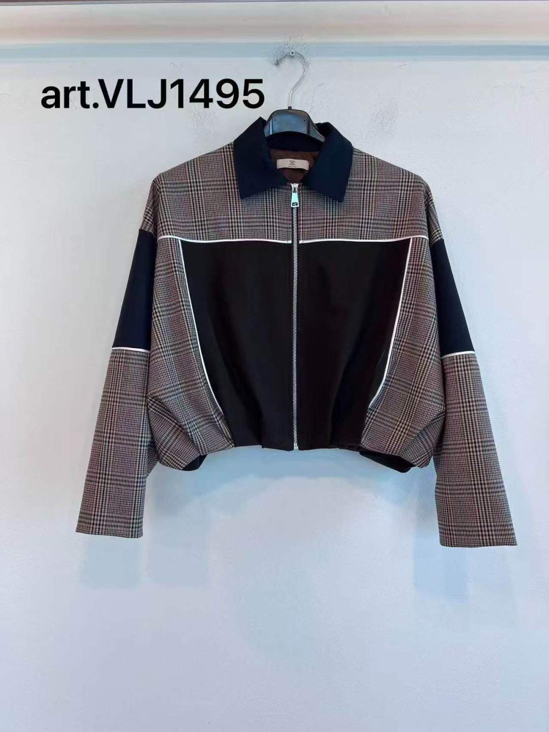 Krátká crop bunda v kostkovaném vzoru