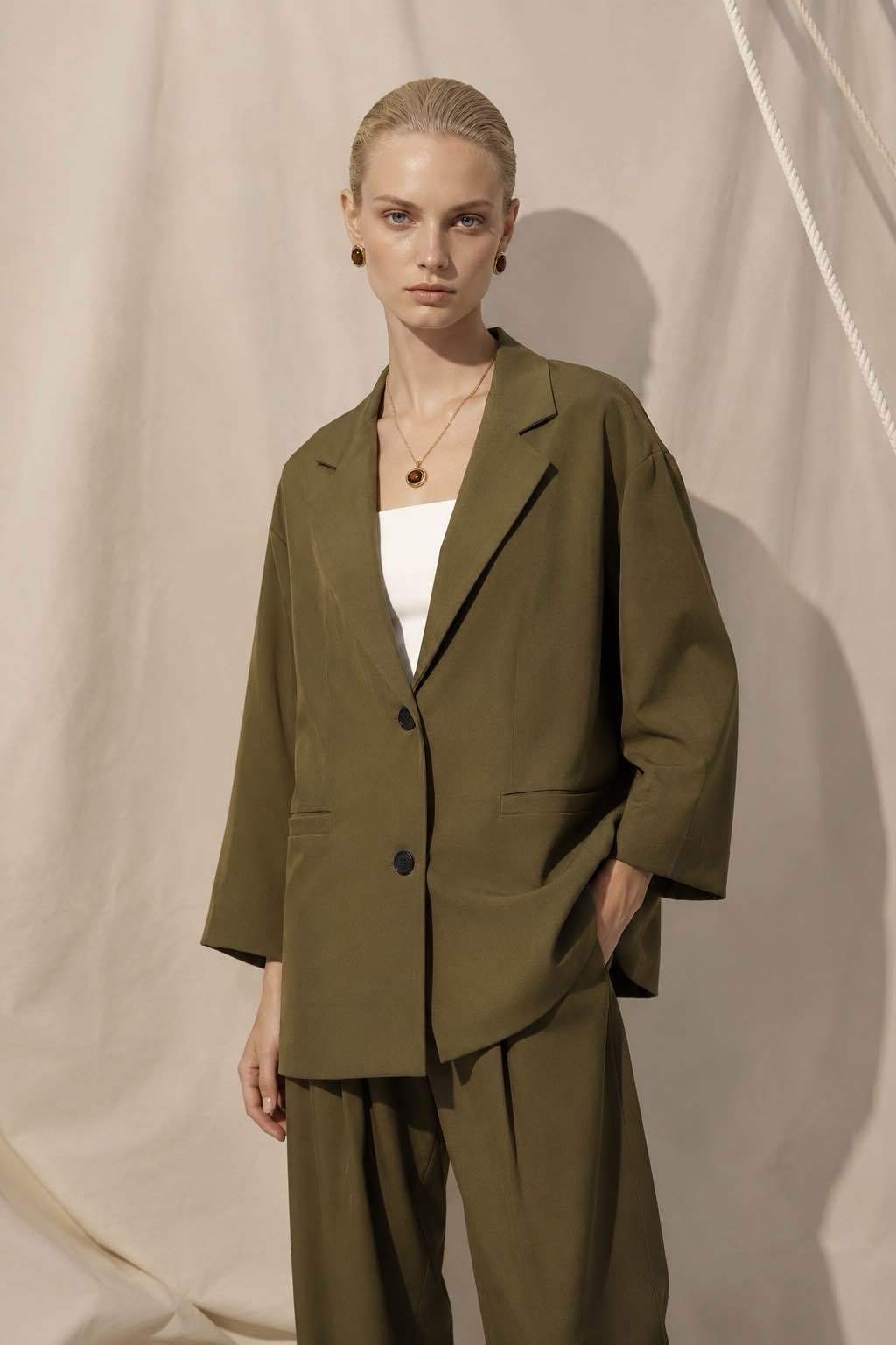 Prodloužené oversize sako